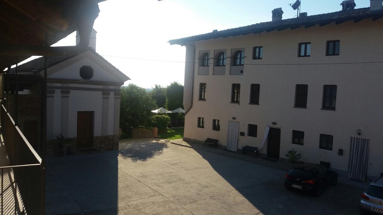 Bed and Breakfast Cascina Baresane Alba  Exterior foto