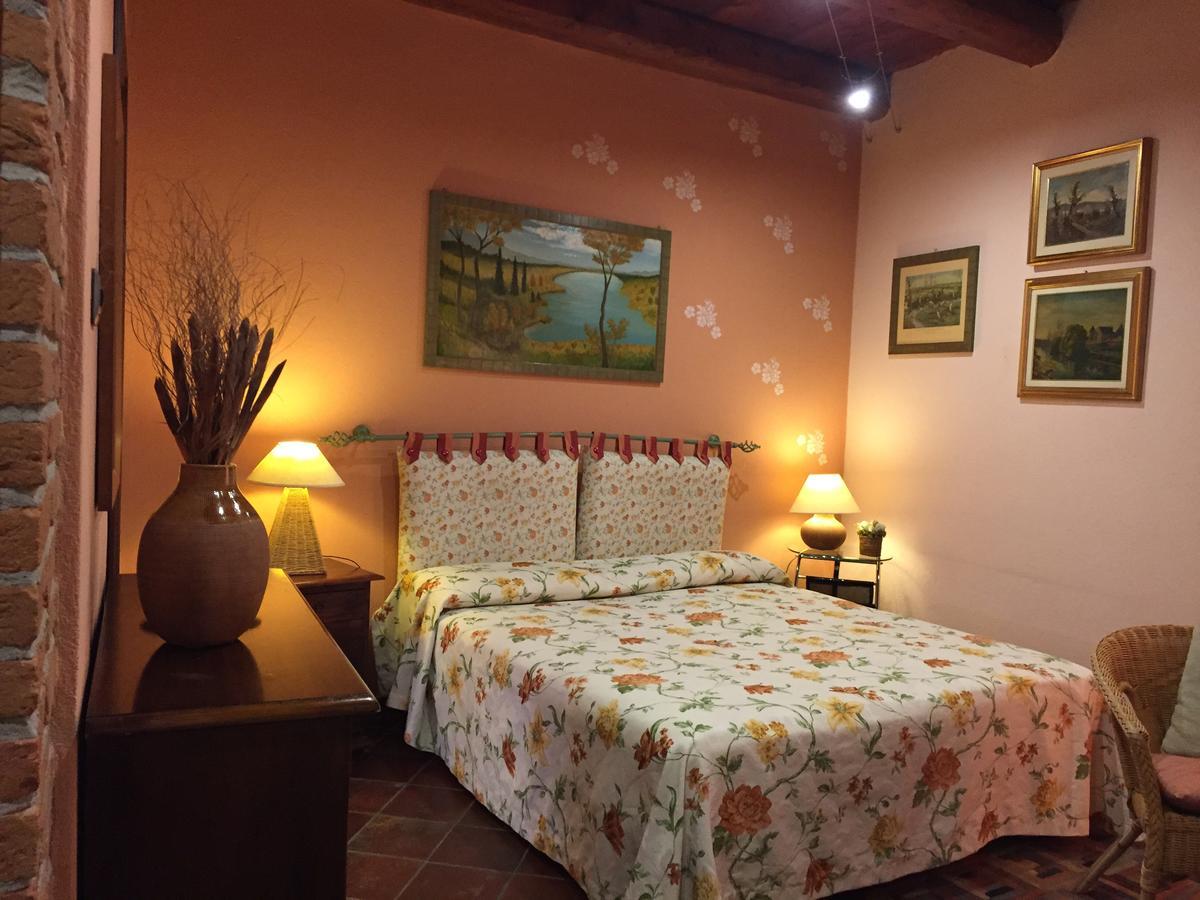 Bed and Breakfast Cascina Baresane Alba  Exterior foto